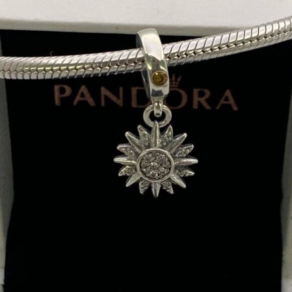 ✨🔥Pandora Celestial Sparkling Sun charm - Picture 6 of 8